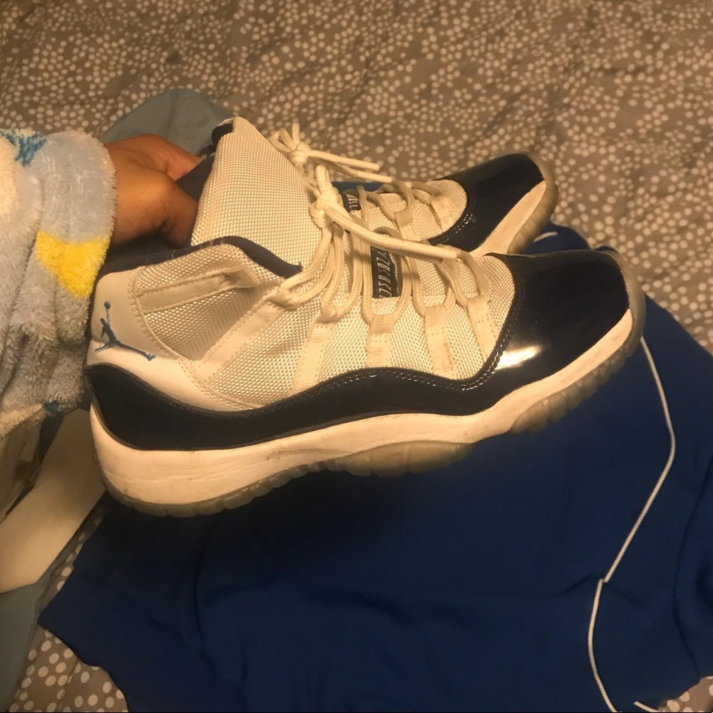 Jordan 11s